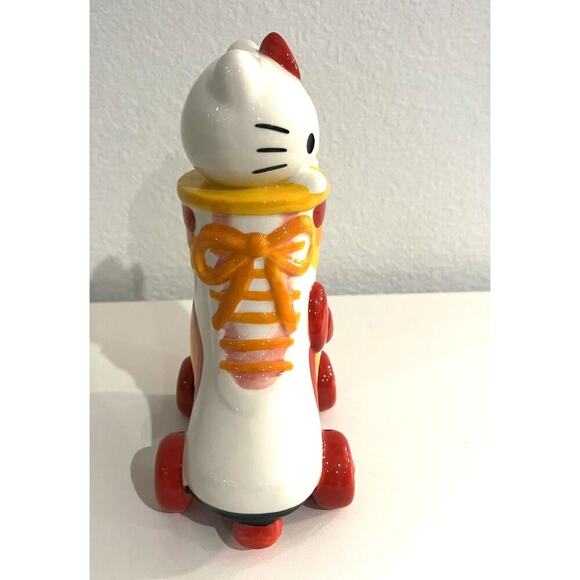 Hello Kitty Roller Skate Blue Sky Clayworks, Yellow/Red Ceramic Figurine - Picture 2 of 3